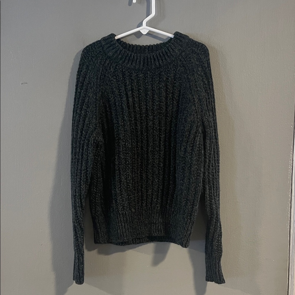 Uniqlo Unisex Chunky Knit Crewneck Sweater Size‎ 9/10 Years